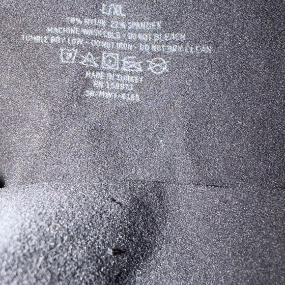 Skims lg -XL black sculpting thong NIB - Picture 5 of 8